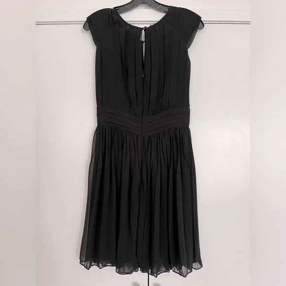 Comptoir des Cotonniers Black Pleated Dress - Picture 2 of 3